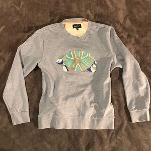 Bonobos Light Heather blue  Crewneck Sweater with Colorful Turtle Design